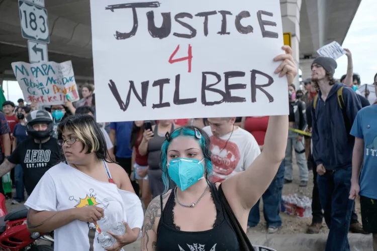 Attorney: Man shot by ICE detained in Texas with bullet still in back